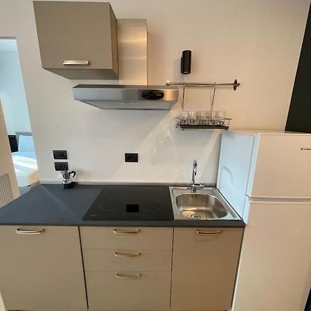 Bnb Capital Milano Central Station - Black ภายนอก รูปภาพ